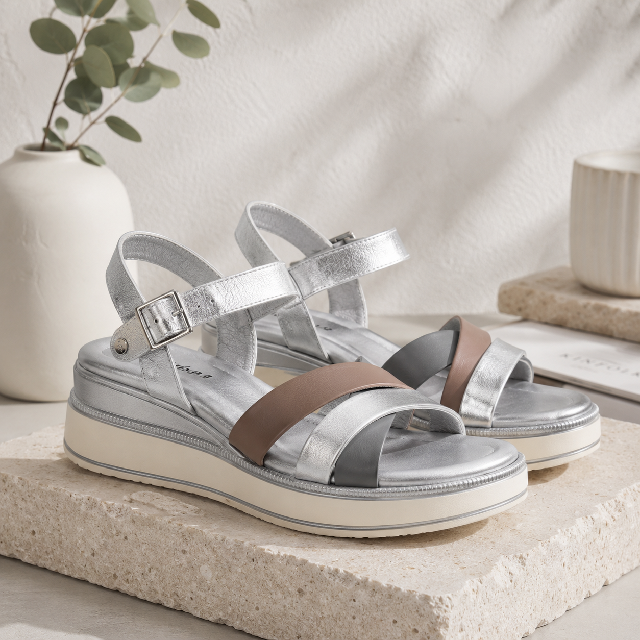 Classy ladies Luna Comfort Platform Cross-Strap Sandals - Image 5